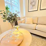 Apartment Authentic Old Town 2br Next To St.peter Church With Amazing View Riga