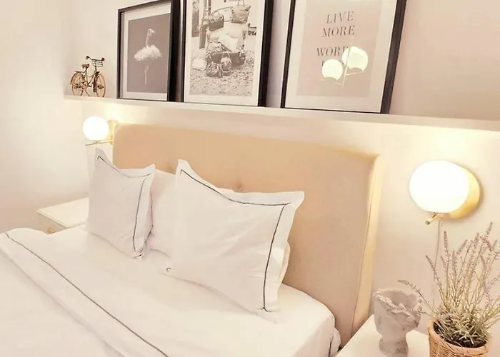 Authentic Old Town 2br Next To St.peter Church With Amazing View Lägenhet *